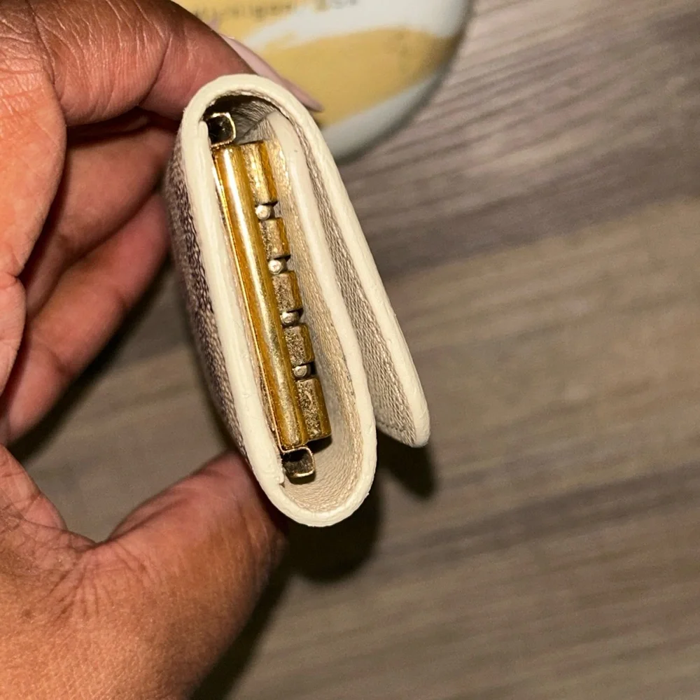 Louis Vuitton Damier Azur 4 Ring Key Holder‎